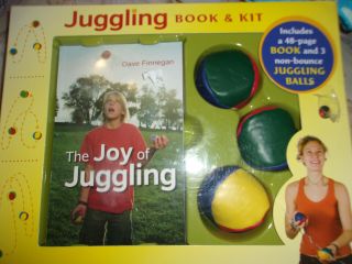 Juggling Book & Kit 48 Page Book & 3 Non Bounce Juggling Balls