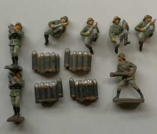 German Ww 2 Elastolin / Lineol - Group Of Artillery Soldiers - 7cm Figurines