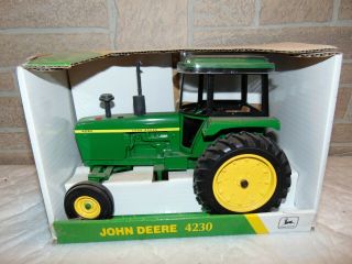 Ertl John Deere 4230 Toy Tractor 1/16 Never Out Of Box.