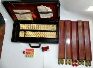 Vintage " Rottgames " Bakelite Mah Jong Set 152 Tiles 5 Bakelite Racks & Case