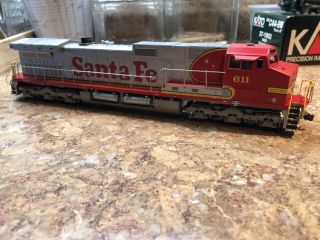 Ho Scale Santa Fe Locomotive