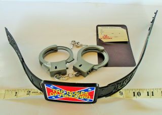 Dukes Of Hazzard Vintage 1981 Hg Fan Club Toy Plastic Cowboy Belt Handcuffs & Id