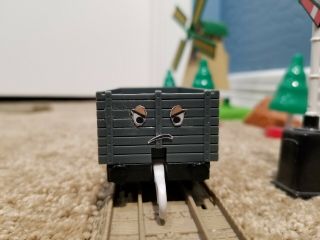 TOMY Trackmaster Thomas & Friends Custom Troublesome Truck 