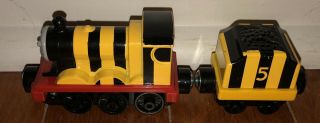 Fisher - Price Thomas And Friends Take N Play Busy Bee James Diecast Metal Train