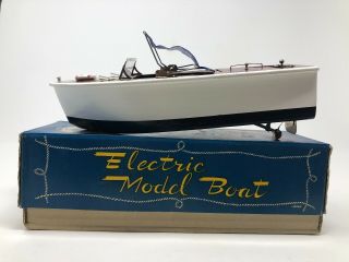 Lang Craft Power Driver Model Boat,  Battery Operated