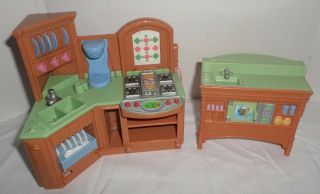 Fisher Price Loving Family Dollhouse Kitchen Stove & Sink With Microwave