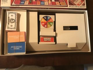 Vintage Milton Bradley Bargain Hunter The Smart Shopper Board Game 1981 2