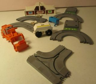 Thomas & Friends Big Loader - Motorized Chassis - - Replacement - Tomy - 1977 - Vintag