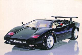 (rare) 88 Bburago Lamborghini Countach 5000 (black) 1:18 Die Cast - (no Box) - Italy