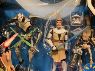 Clone Wars Commemorative DVD Figures Wal Mart Obi Wan Grievous Battle Droid 2