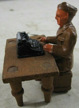 Vintage Manoil Barclay Soldier Sitting At Table With Typewriter 961