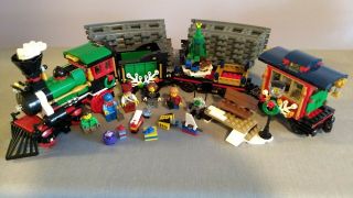 Lego 10254 Christmas Winter Holiday Train Complete