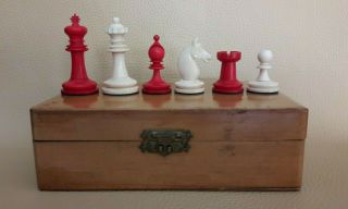 Antique Small Uhlig Bovine Bone Staunton Chess Set & Uhlig Board & Box.  C.  1900