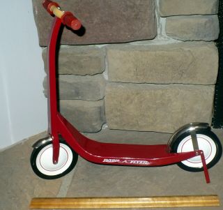 Radio Flyer Scooter / Doll Size Toy / Red Metal Toy