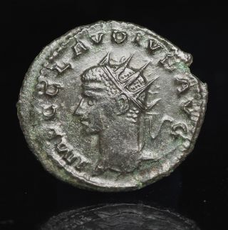 Claudius Ii Gothicus.  Ad 268 - 270.  Antoninianus.  Rare Left Bust,  Silvering
