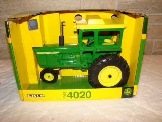 Ertl John Deere 4020 Diesel Narrow Front Toy Tractor 1/16 Never Out Of Box.