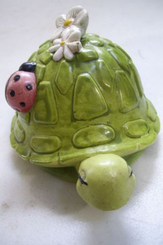 Ceramic Green Sea Turtle With Love Bug & Flowers On Back Wild Life Figurine 2