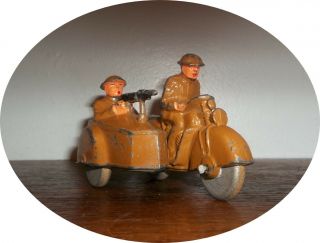 2 Soldiers On Motorcycle With Side Car Barclay / Manoil