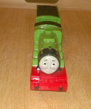 Thomas & Friends Trackmaster “TALKING HENRY” 2010 Motorized Train 3
