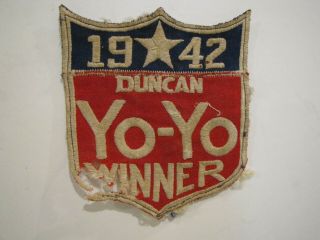 Very Rare Vintage " 1942 " Duncan Yo - Yo Contest Winner Shield Patch - 5 " X 5 1/2 "