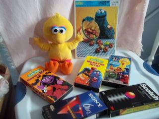 7 Sesame Street,  Big Bird Soft Toy,  Cookie Puzzle & 5 Vhs [ ] 2