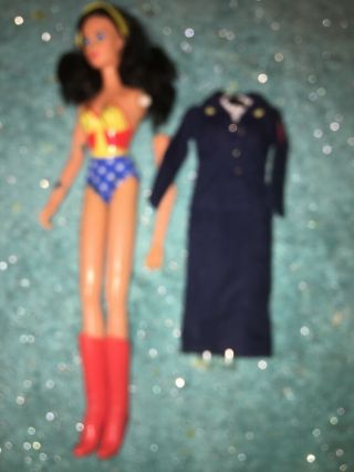 Vintage 1976 Dc Comics Wonder Woman Doll/dianna Prince Navy Suit 12”