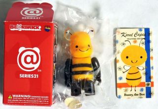 S359.  Series 21 Animal " Karel Capek " Bee Bearbrick From Medicom Toys (2010)