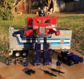 1984 Transformers G1 Optimus Prime Near Complete Takara