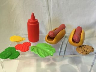 Fisher Price Fun With Food 2 Hot Dogs Ketchup Lettuce Pickle Tomato Cookie Tongs