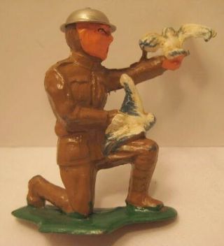 Old Lead Barclay Military Army Figure Pigeon Dispatch W/ 2 Birds,  Tin Helmet