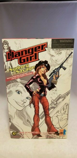 2003 Danger Girl 12  Sidney Savage Figure