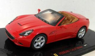 Hot Wheels 1/43 Scale Diecast - N5592 Ferrari California Rosso Red
