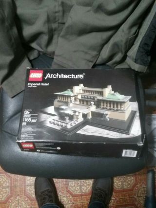 Lego Architecture 21017 Imperial Hotel Tokyo Japan Retired