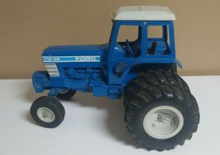 Vintage Ertl 1/12 Scale Die Cast Ford Tw - 35 Toy Farm Tractor Dual Wheels