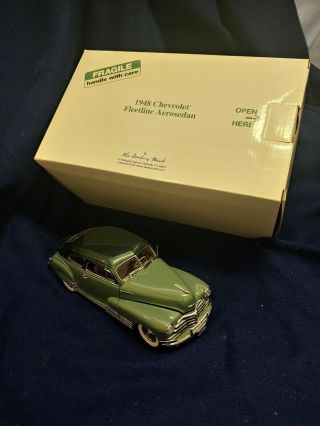 Danbury 1948 Chevrolet Fleetline Aerosedan 1:24 Green,  W/box,  No