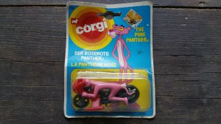 Corgi 19 The Pink Panther On Motorcycle