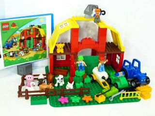 Lego Duplo 5649 Big Farm Animals Barn Tractor More On Green Base Plate