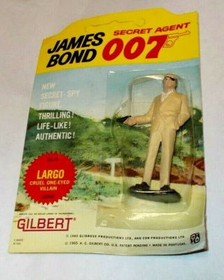 Vintage 1965 James Bond 007 No.  8 Largo Figure,  On Card