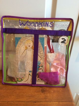 Woodkins Double Deluxe Dress Up Doll Fashion Plate