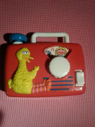 Illco Vintage Sesame Street Big Bird Radio Wind Up Music Box Toy Jim Henson