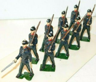 Britains Solid Lead Copies,  Prussian Infantry Marching W/officer,  9 Pc.  Set 154