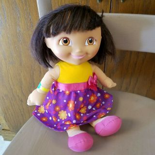Dora The Explorer Singing Birthday Dora 12 " Doll Fisher - Price T2169