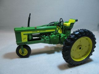ERTL 1/16 Scale John Deere Model 520 High - Cearance SFW Two - Cylinder Expo XII 3