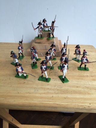 1/32 Italeri (16) Napoleonic Wars French Infantry Painted Detailed Figures