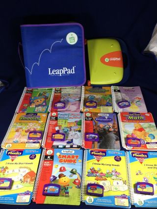Leap Pad Read & Write Learning System 12 Books 11 Cartridges & Case Pre K - 2nd