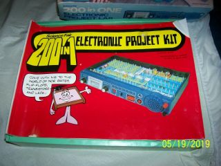 Vintage 1981 Science Fair 200 in 1 Electronic Project Lab 2