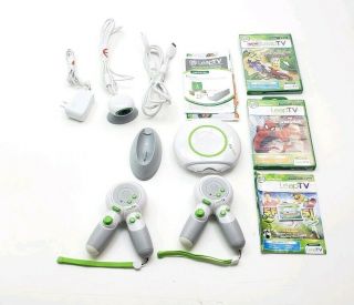 Leapfrog Leaptv Educational Video Gaming System 2 Controllers And 3 Games