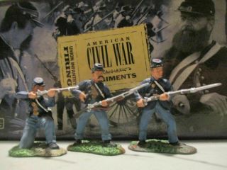 Britains 17015 American Civil War Union Infantry 3 Figure Firing Line