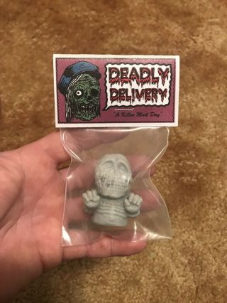 Deadly Delivery - Halloween Iii - Season Of The Witch - Skull Kid - Resin - Retroband