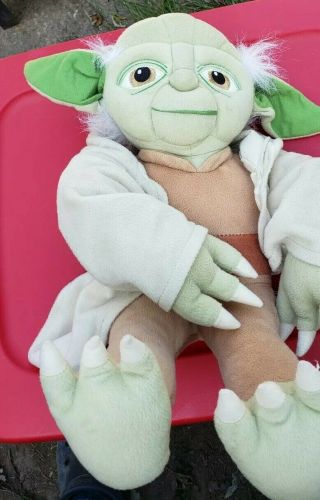 Star Wars Yoda 18 " Stuffed Plush Animal Jay Franco & Sons Lucas Films